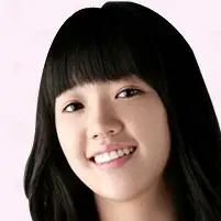 Vous souriez-Hye-jin Jeon (17/06/1988).webp