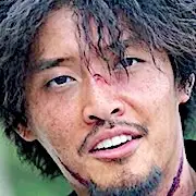 Les Pirates-Le dernier trésor royal-Han Hyo-Joo.webp