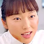 Courez sur Kim High Na.webp