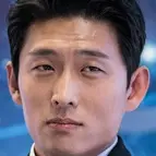 Misty (koreanisches Drama) – Go Joon.webp