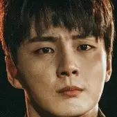 Train-Drame coréen-Yoon Si-YoonA.webp