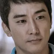 Black-Song Seung-Heon-HMG.webp