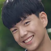 Frères au paradis-Ji Min-Hyuk.webp