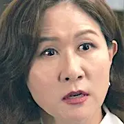 O Diabo Juiz-Yoon Ye Hee.webp