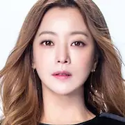 Femme de dignité-Kim Hee-Seon.webp