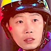 Bom elenco-Han Sa-Myung.webp