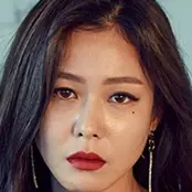 Meloholic-Kyung Soo-Jin1.webp