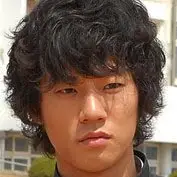 Trois gars-Lee Chun-Hee.webp