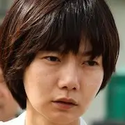 Une fille à ma porte-Bae Doo-Na.webp