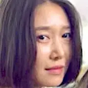 Vincenzo-Na Mi-Hee.webp