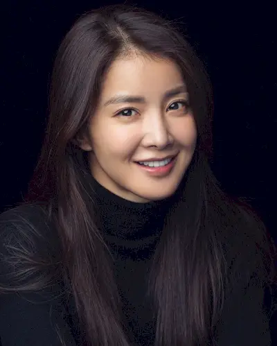 Lee Si Young