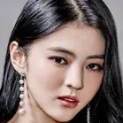 Fleur d'argent-Han So-Hee.webp