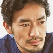 Mon père est un lutteur de talons-Ryohei Otani.webp