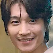 Scena d'amore numero 29-Kim Da-Hyun.webp