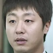 Misaeng-Bae Yoo-Ram.webp