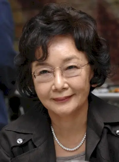 Kim Soo-Hyun (1943-scénariste)