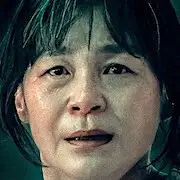 Medianoche-Gil Hae-Yeon.webp