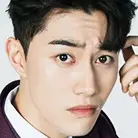 Mai due volte-Kwak Dong-Yeon.webp