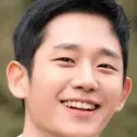 Algo bajo la lluvia-Jung Hae-In.webp