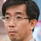 Algo bajo la lluvia-Lee Hwa-Ryong.webp