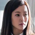 Mãe irritada-Kim Hee-Seon.webp