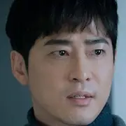 Enfants d'un Dieu inférieur-Kang Ji-Hwan1.webp