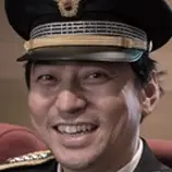 Enfants d'un Dieu inférieur-Kim Hyeong-Beom.webp