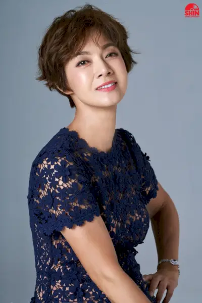 Park Sun Young (1970)