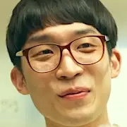 Solteiro em Seul-Lee Sang-Yi1.webp