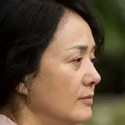 Tra le stagioni-Bae Jong-Ok.webp