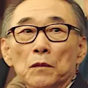 Facultad de Derecho-Jung Jin Gak.webp