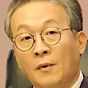 Seung Eui Yeol