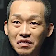 Facultad de Derecho-Jo Jae Ryong1.webp