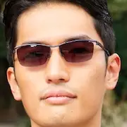 Ne touchez pas à Eizouken-Suzunosuke.webp