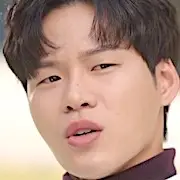 Accueil du magazine mensuel-Yun Ji-On.webp