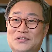 Der Ruhm-Min Eung-Sik.webp