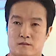 Der Ruhm-Lee Joong-Ok.webp