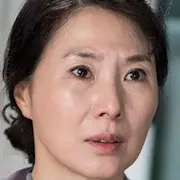 La última emperatriz-Hwang Young-Hee.webp