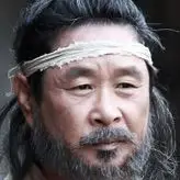 El traicionero-Gi Ju-Bong.webp