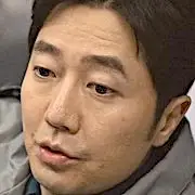 Kim Geun-Bae