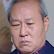 Liste de lecture de l'hôpital-Kim Ik-Tae.webp