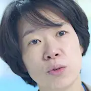 Liste de lecture de l'hôpital-KD-Yum Hye-Ran.webp