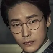 Angeklagter-Uhm Ki-Joon-Cha Min-Ho.webp