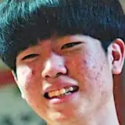 Voce 4-Uhm Ji-Sung.webp