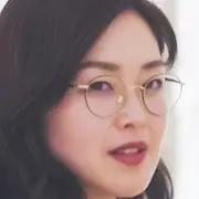 Dama de Branco-Yuko Fueki.webp