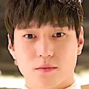 Mein Mitbewohner ist ein Gumiho-Ko Gyung Pyo.webp