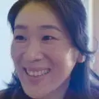 Comment acheter un ami-Baek Ji-Won.webp