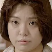 Respuesta 1994-Kim Min-Young.webp