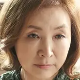 Château SKY-Jung Ae-Ri.webp