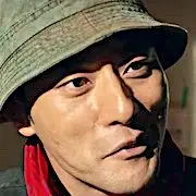 Doce Lar-Yoon Joo-Man.webp